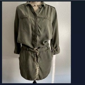 Etienne Marcel Womens Size Small Military style Snap Front Romper Green Pockets